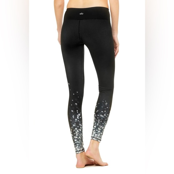 ALO YOGA Airbrush Legging - Black Brilliance - Picture 3 of 9
